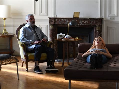 The End of Love: Season 1, Episode 1 .